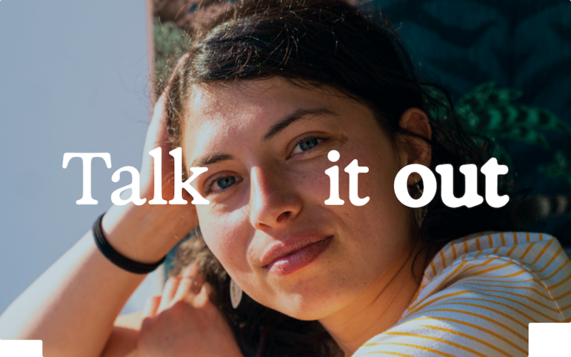 woman-looking-at-screen